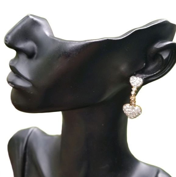 VINTAGE GOLDTONE & PAVE CRYSTAL HEART DROP STYLE EARRINGS - Picture 2 of 6